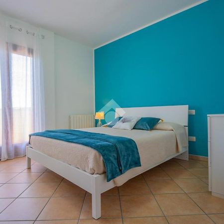 L'Attico Di Loredo Olbia Luaran gambar